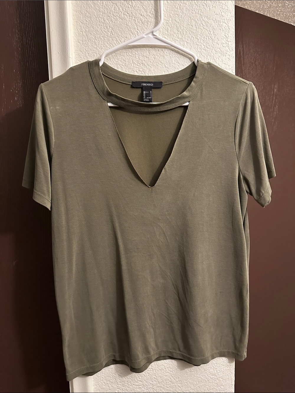 Forever 21 Oversized Olive Green V-Cut Short Sleeve Top